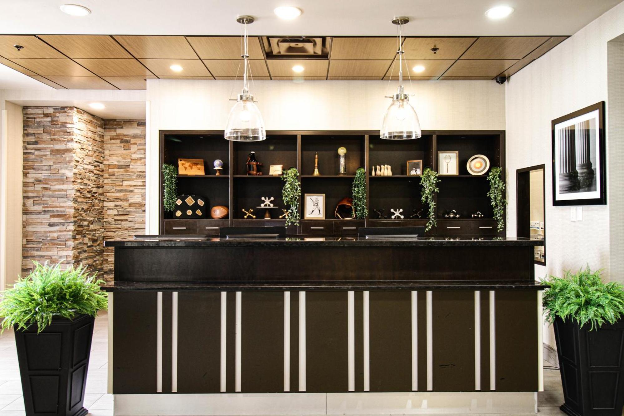 Waterloo Suites Hotel, Trademark Collection By Wyndham Bagian luar foto