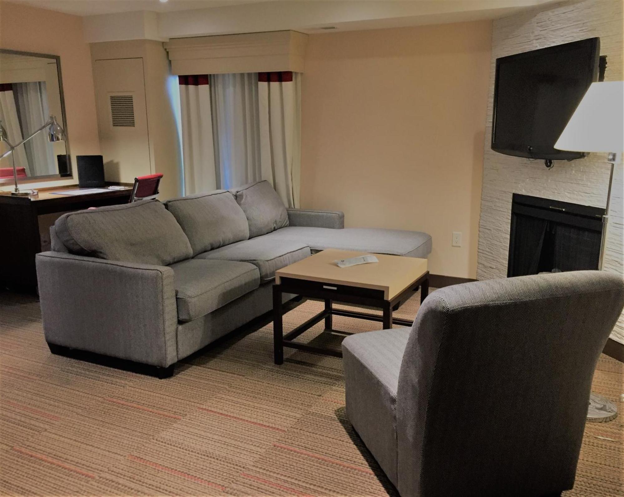 Waterloo Suites Hotel, Trademark Collection By Wyndham Bagian luar foto