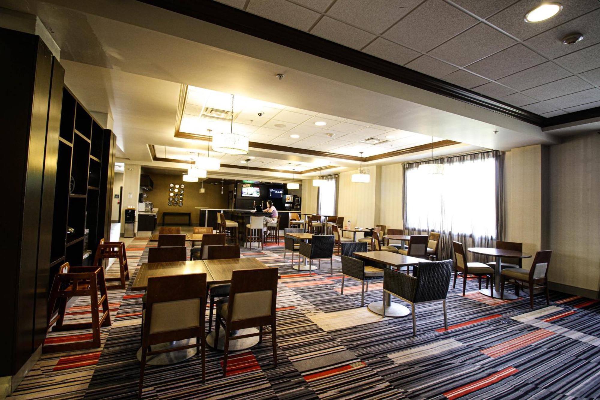 Waterloo Suites Hotel, Trademark Collection By Wyndham Bagian luar foto
